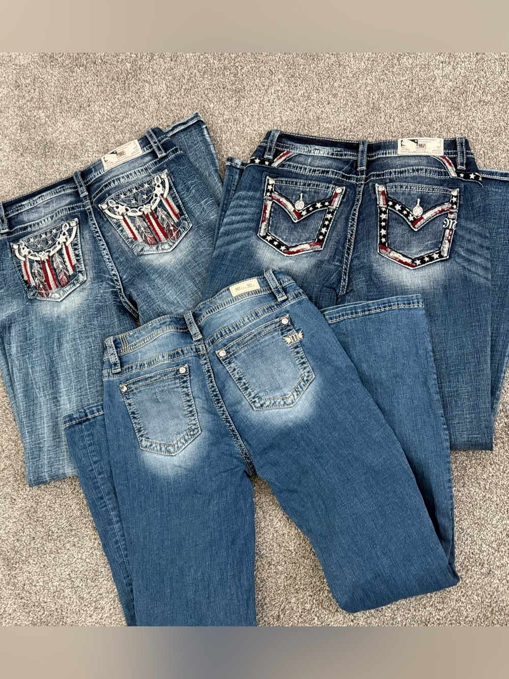 Miss me WOMEN'S BLUE EMBELLISHED BACK-POCKET JEANS